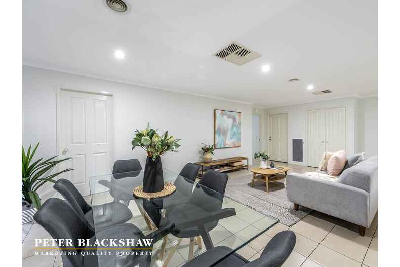 16 Cape York Street Harrison 16 Cape York Street Harrison