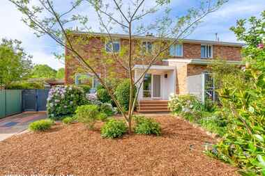 49 Chowne Street Campbell