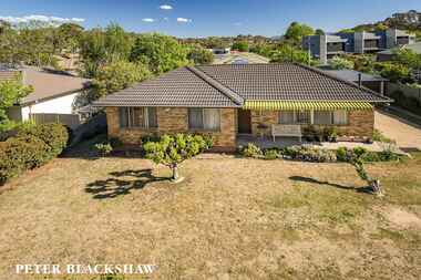 26 Gilmore Crescent Garran