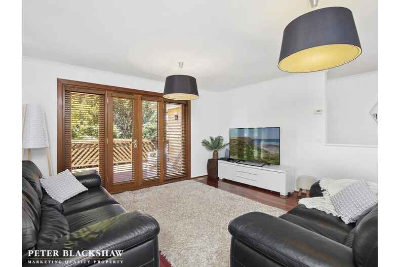 7 Hattersley Court Nicholls 7 Hattersley Court Nicholls