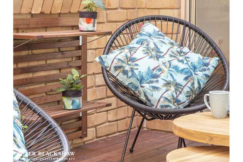 7 Hattersley Court Nicholls 7 Hattersley Court Nicholls