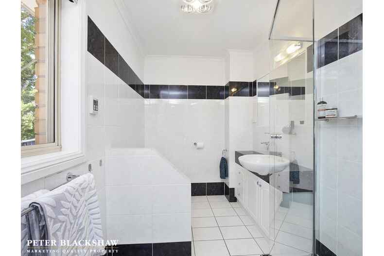 7 Hattersley Court Nicholls 7 Hattersley Court Nicholls