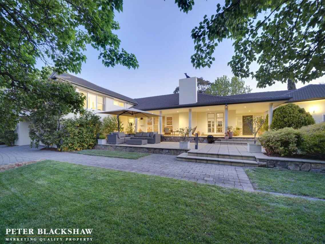 8 Hunter Street Yarralumla