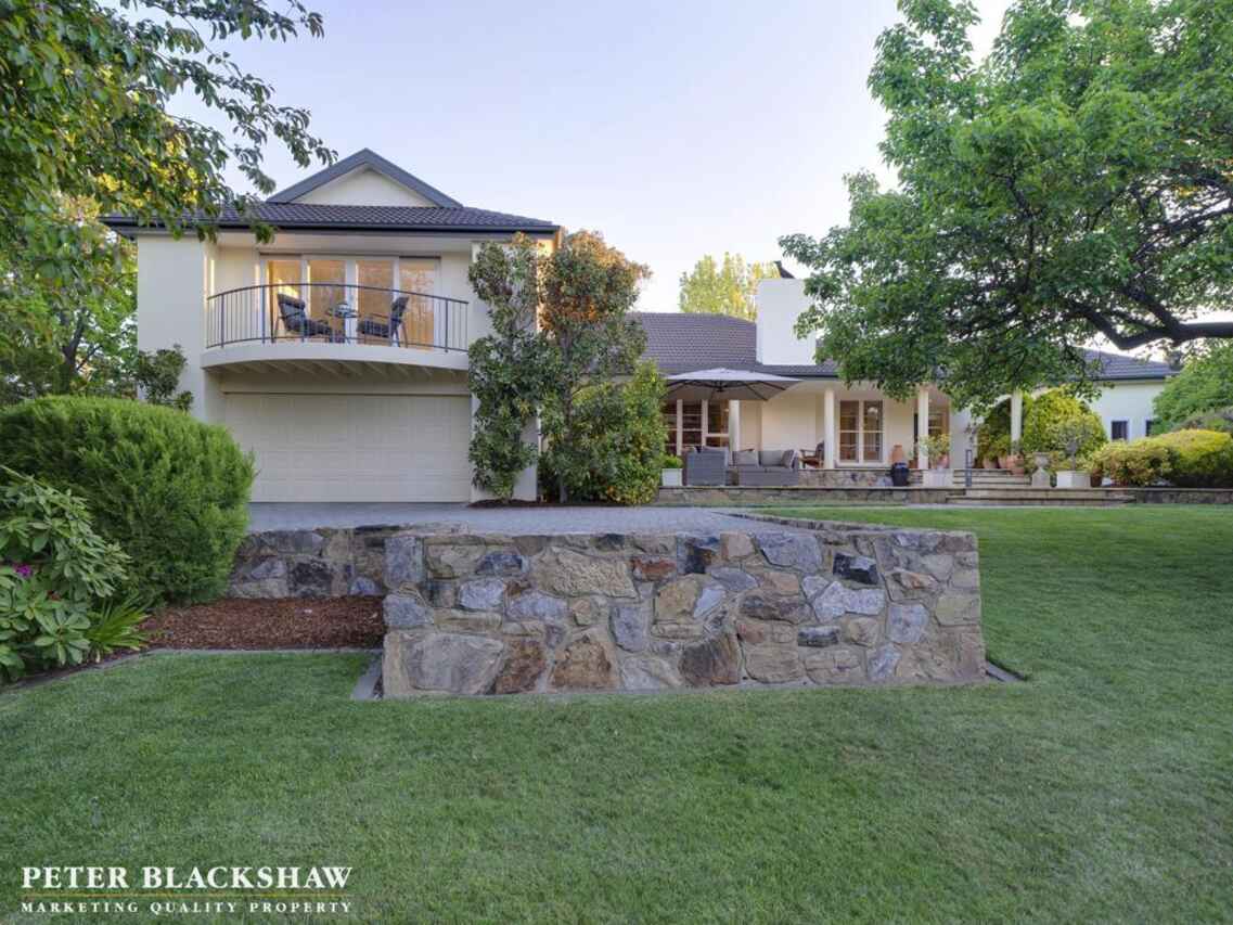 8 Hunter Street Yarralumla