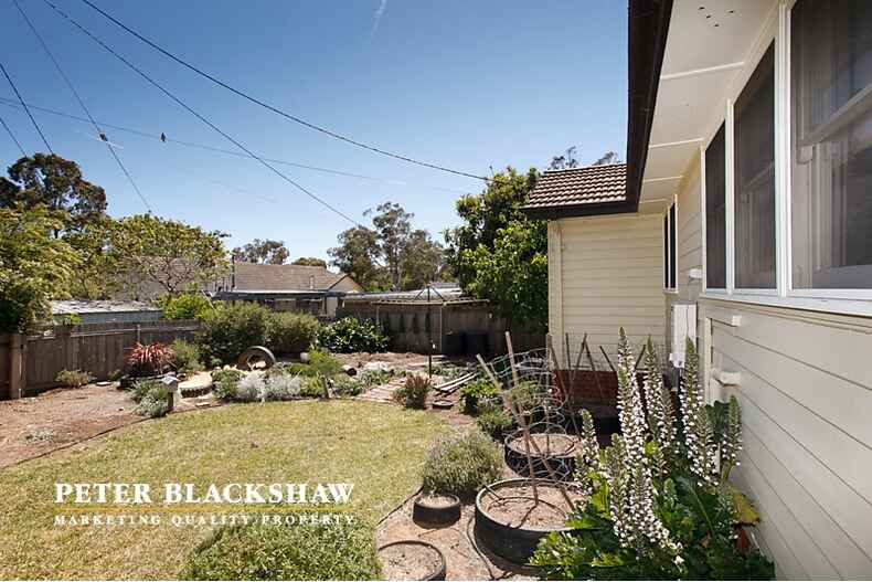 4 Boree Place Narrabundah