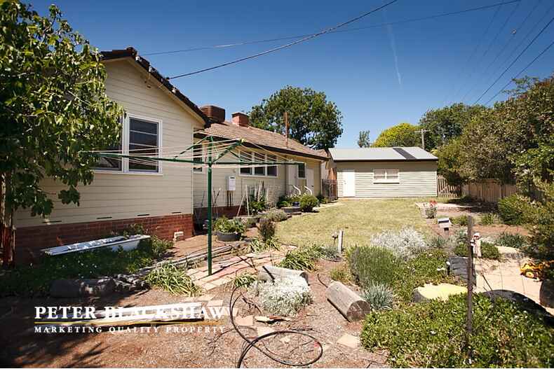 4 Boree Place Narrabundah