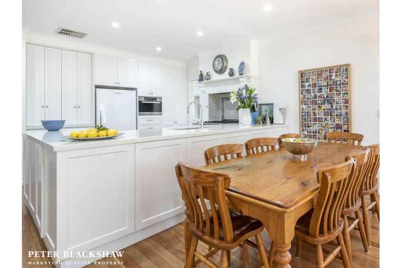 17 Babbage Crescent Griffith 17 Babbage Crescent Griffith