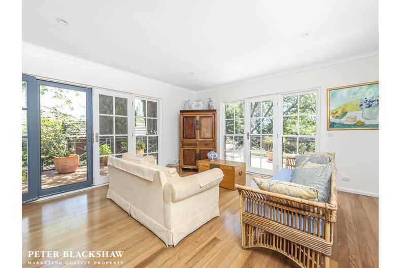 17 Babbage Crescent Griffith 17 Babbage Crescent Griffith