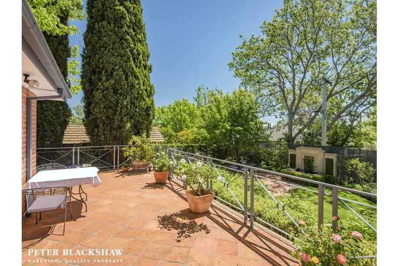 17 Babbage Crescent Griffith 17 Babbage Crescent Griffith