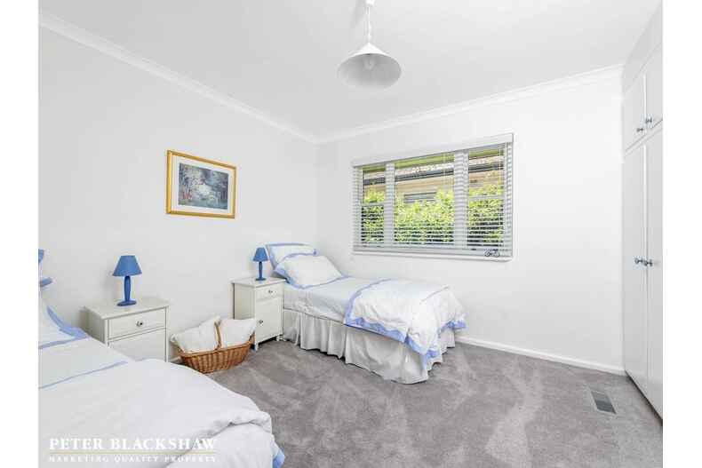 17 Babbage Crescent Griffith 17 Babbage Crescent Griffith