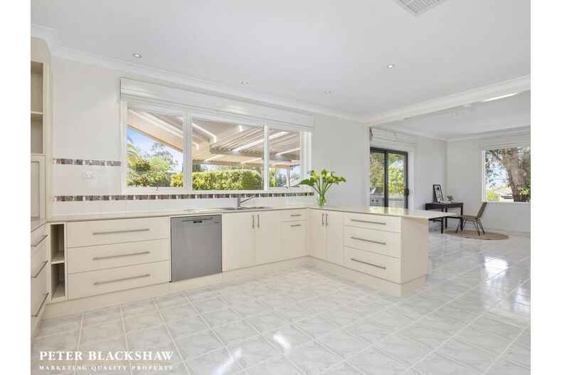43 Bainton Crescent Melba 43 Bainton Crescent Melba
