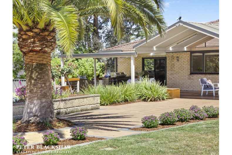 43 Bainton Crescent Melba 43 Bainton Crescent Melba