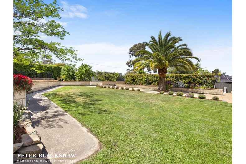 43 Bainton Crescent Melba 43 Bainton Crescent Melba