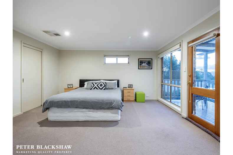 23 Dobell Circuit Conder