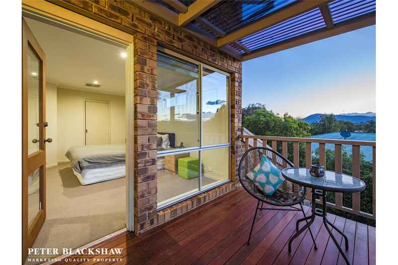 23 Dobell Circuit Conder