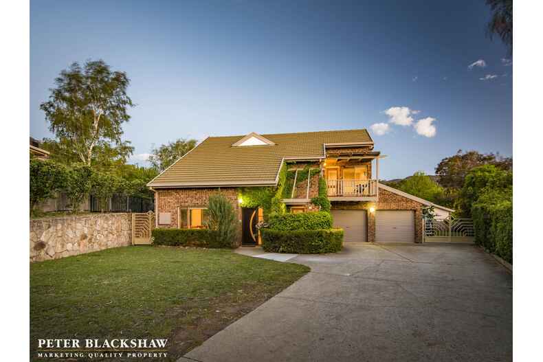 23 Dobell Circuit Conder