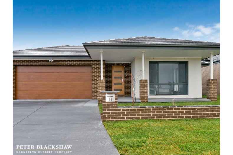 11 Fowlie Terrace Googong