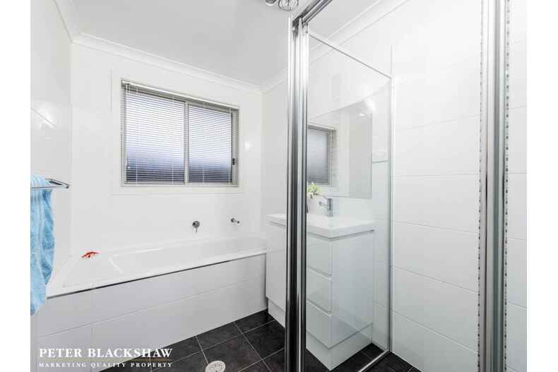 6/35 Laird Crescent Forde