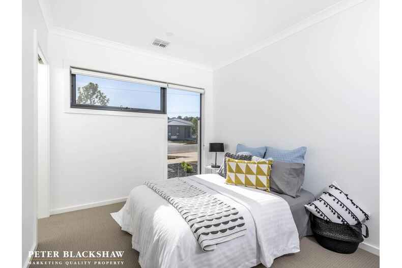 85 Lionel Rose Street Holt 85 Lionel Rose Street Holt