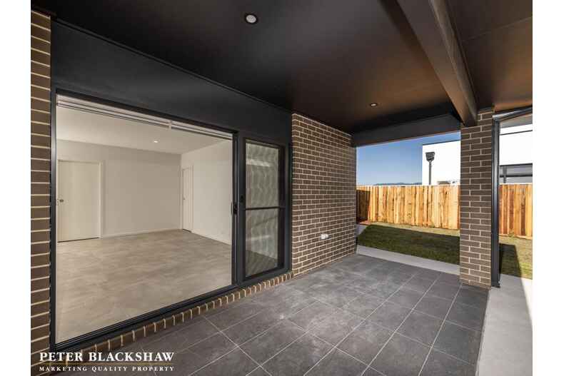 85 Lionel Rose Street Holt 85 Lionel Rose Street Holt