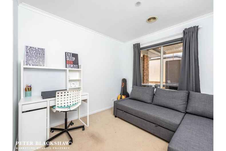 37 Pedrail Place Dunlop 37 Pedrail Place Dunlop