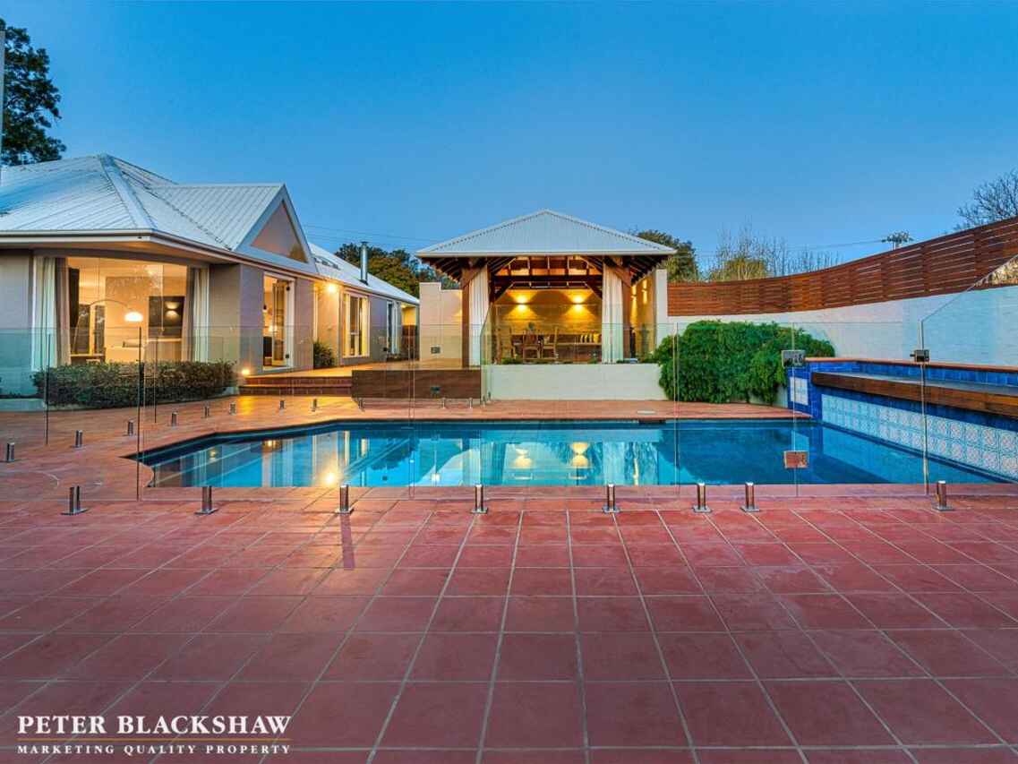 29 Bass Gardens Griffith