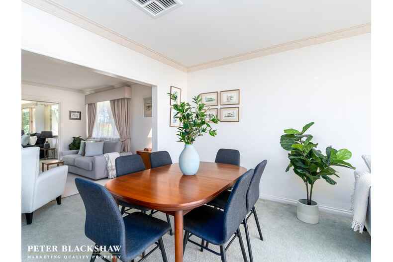 44 Waller Crescent Campbell