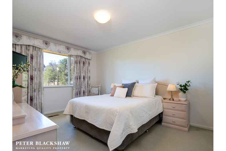 44 Waller Crescent Campbell