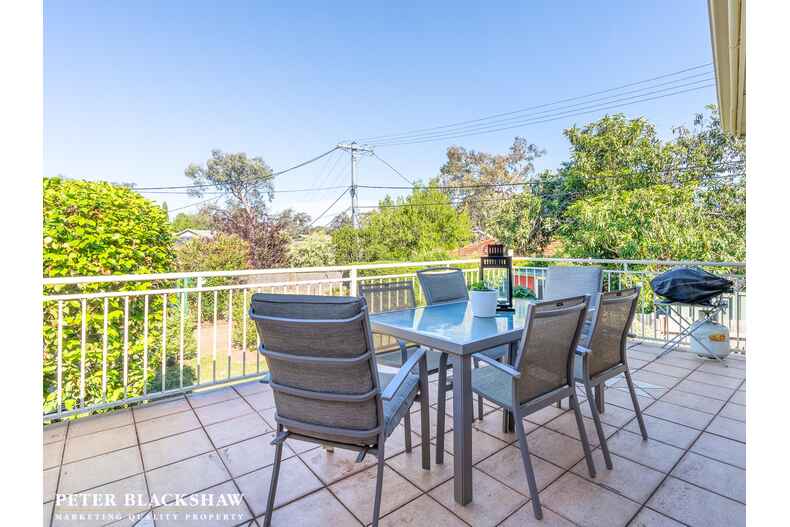 44 Waller Crescent Campbell