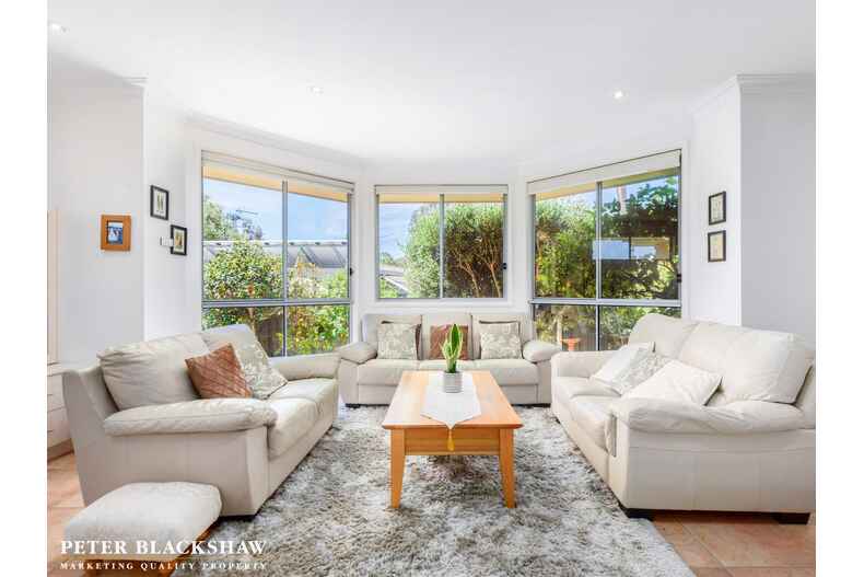 37 McCubbin Street Weston 37 McCubbin Street Weston
