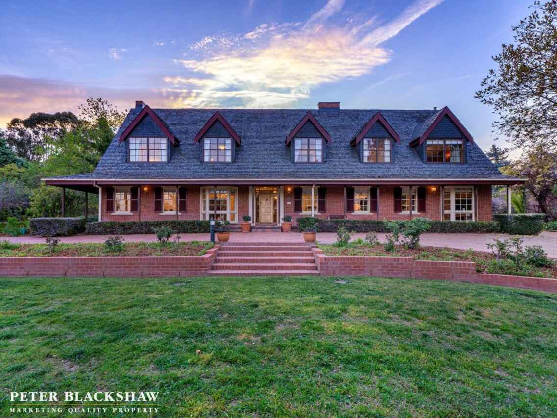 30 Mugga Way Red Hill