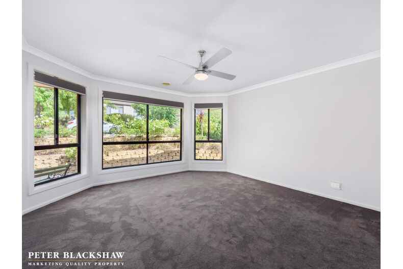 6 Olive Pink Crescent Banks 6 Olive Pink Crescent Banks