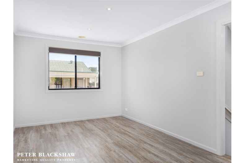 6 Olive Pink Crescent Banks 6 Olive Pink Crescent Banks