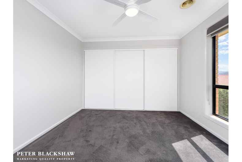 6 Olive Pink Crescent Banks 6 Olive Pink Crescent Banks