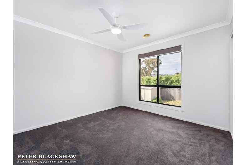 6 Olive Pink Crescent Banks 6 Olive Pink Crescent Banks