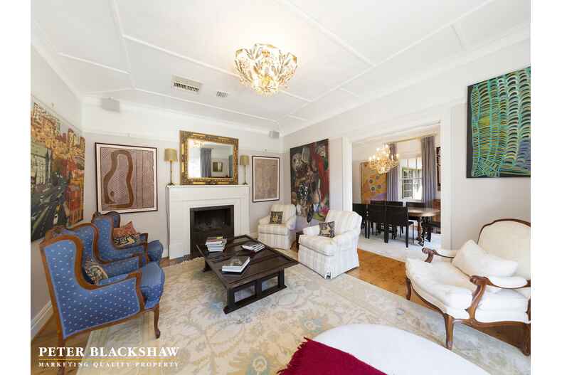 18 Dampier Crescent Forrest 18 Dampier Crescent Forrest