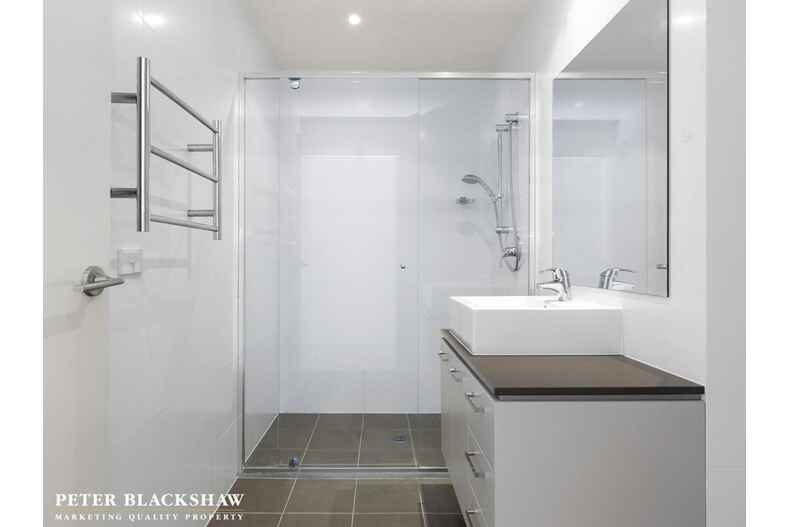 7/71 Giles Street Kingston 7/71 Giles Street Kingston