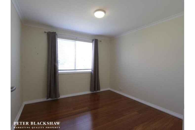 1/2 Crest Road Queanbeyan