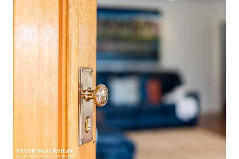 17 Lynch Street Hughes 17 Lynch Street Hughes