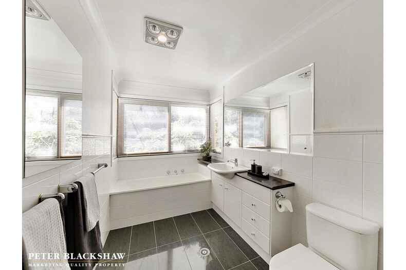 13 Beauchamp Street Deakin