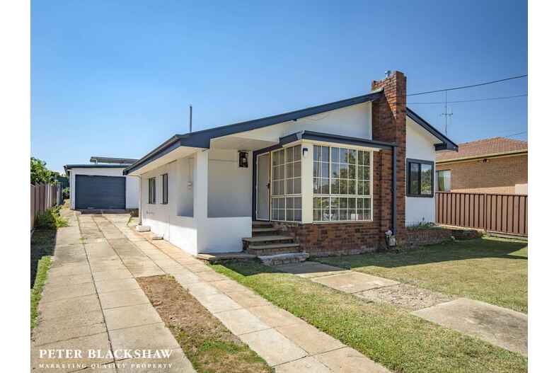 4 Charles Street Queanbeyan