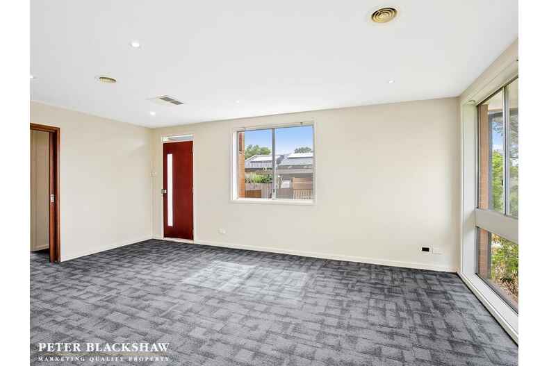 8 Dobie Place Macgregor 8 Dobie Place Macgregor