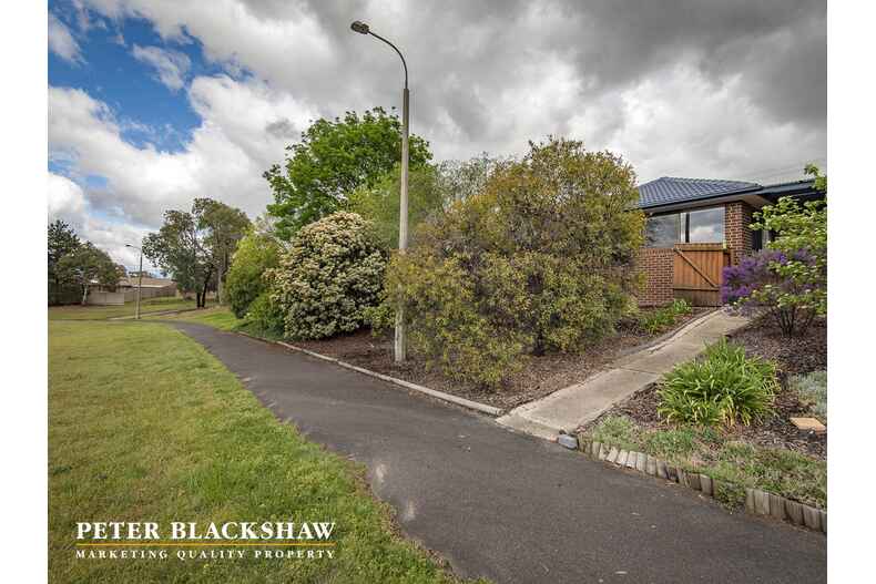 39 Dash Crescent Fadden