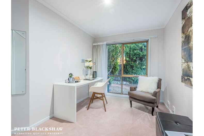 5 Arrellah Place O'Malley 5 Arrellah Place O'Malley