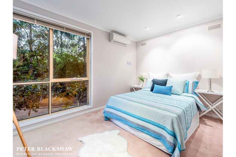 5 Arrellah Place O'Malley 5 Arrellah Place O'Malley