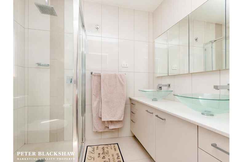 32 Anchorage Street Harrison 32 Anchorage Street Harrison