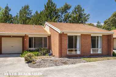 37/35 Popplewell Place Gordon