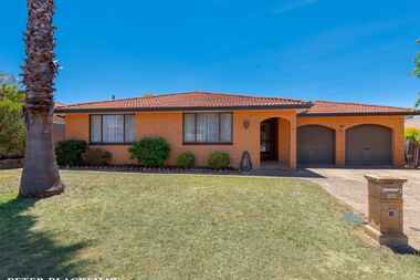 8 Macalpine Close Mckellar