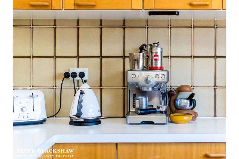 8 Macalpine Close Mckellar 8 Macalpine Close Mckellar