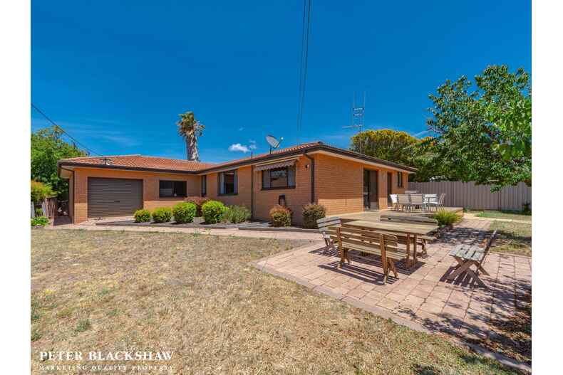 8 Macalpine Close Mckellar 8 Macalpine Close Mckellar